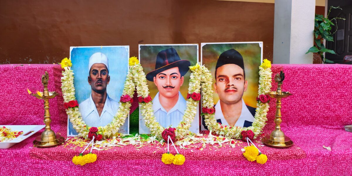 Saandeepani_School_Martyrs_Day
