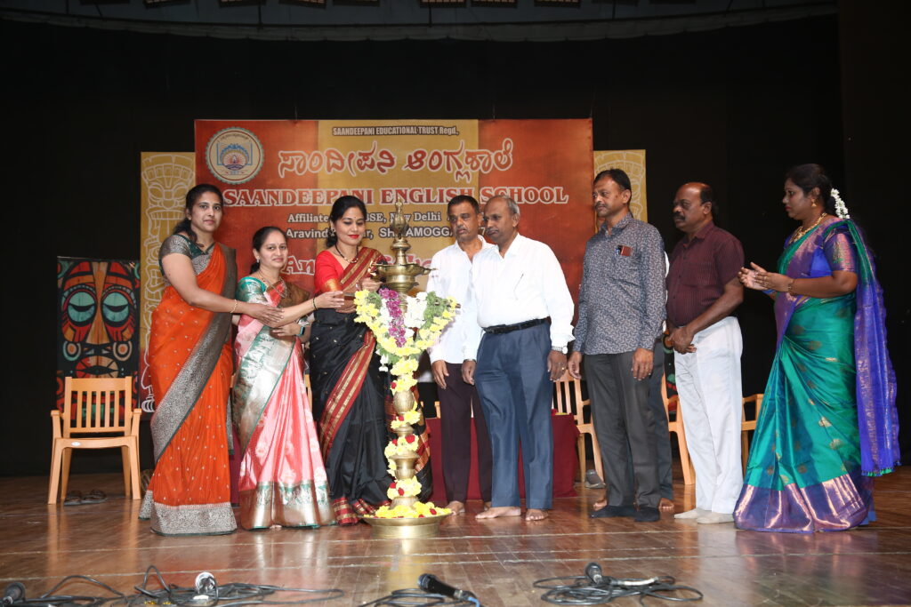 Annual day celebration in Saandeepani English School