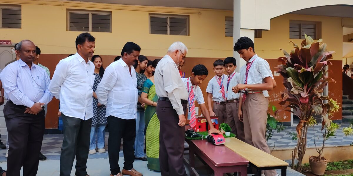 Saandeepani English School School Exhibition